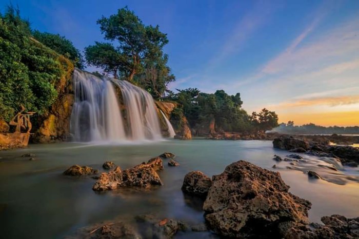 Air Terjun Toroan Pesona Alam Indonesia