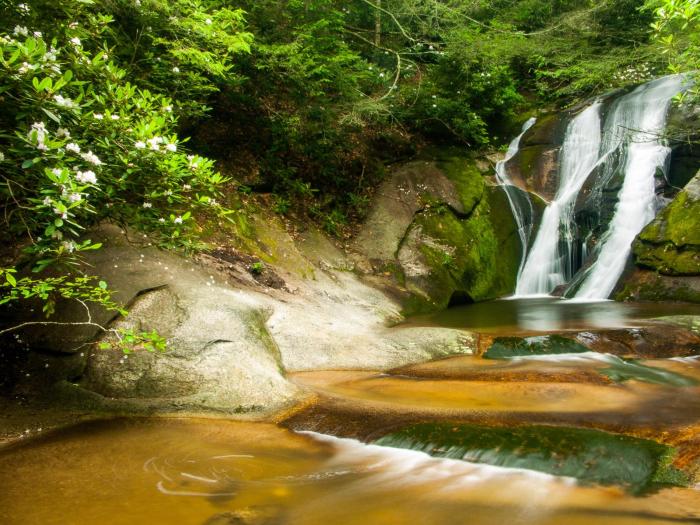 Air terjun janda beranak tiga