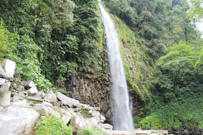 Air terjun lawean