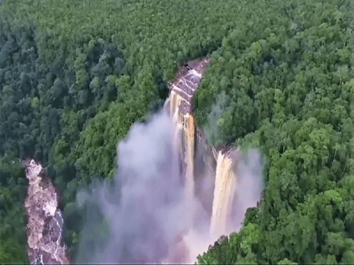 Air terjun nokan nayan