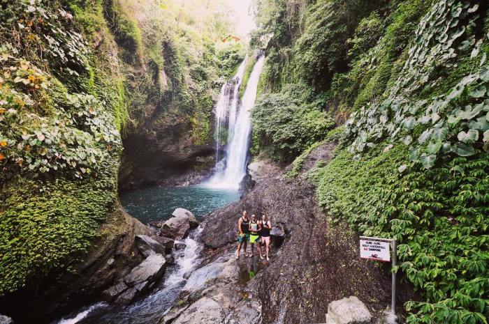 Jelajahi Keindahan Air Terjun Aling-Aling