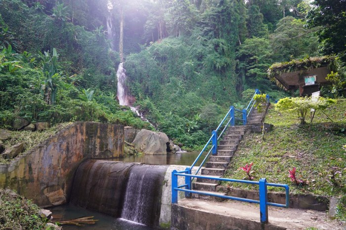 Air terjun blemantung