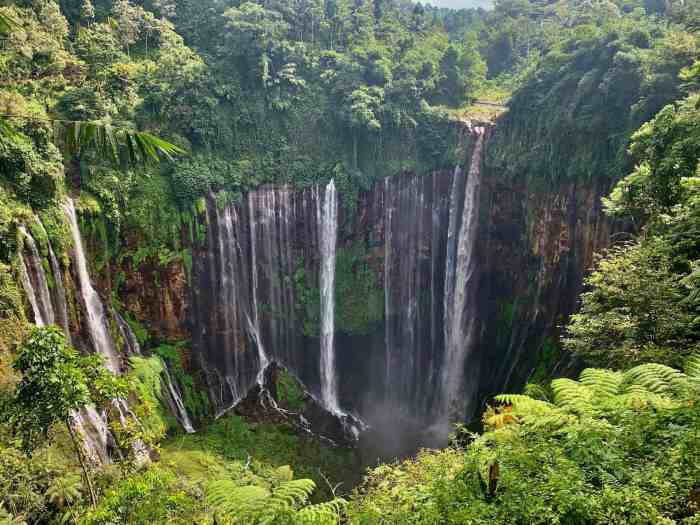 Air Terjun Lider Pesona Alam Indonesia