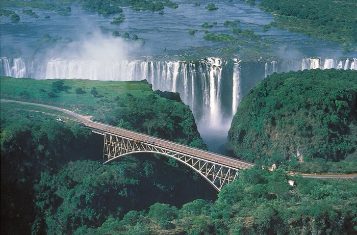 Falls zambia zimbabwe britannica linking