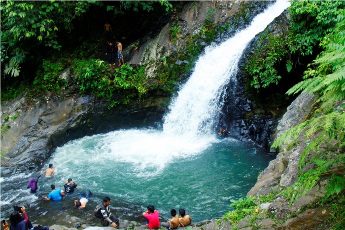 Air terjun lubuk batang