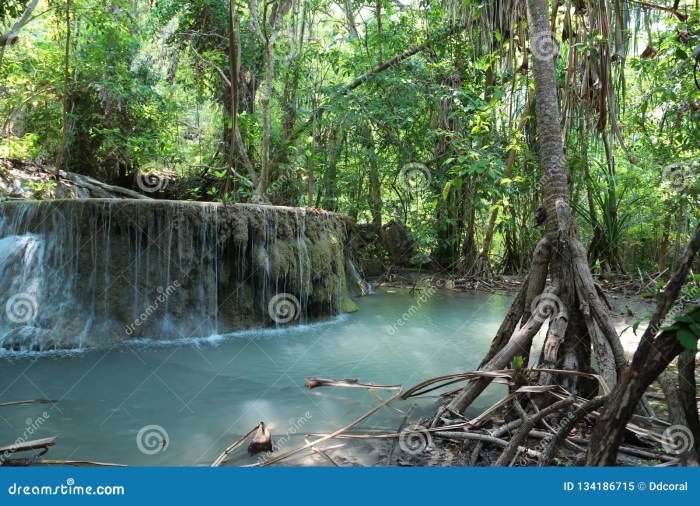 Air terjun tujuh tingkat