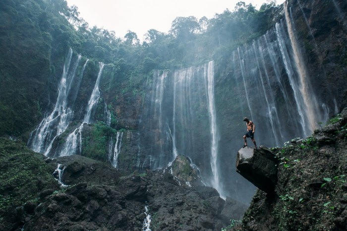 Air terjun tumpak sewu banjir lahar