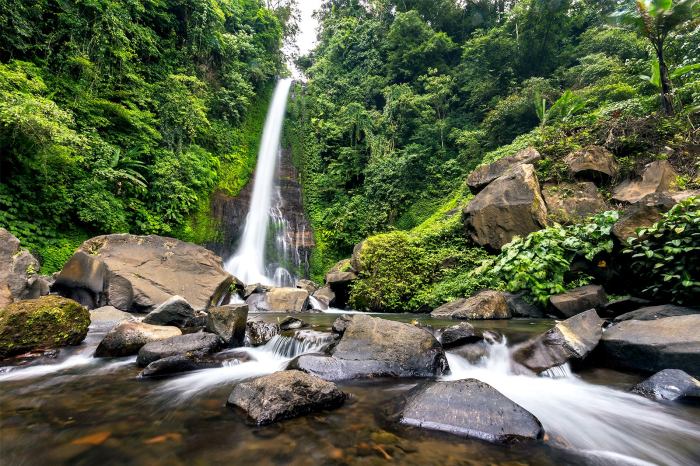 Air terjun gitgit