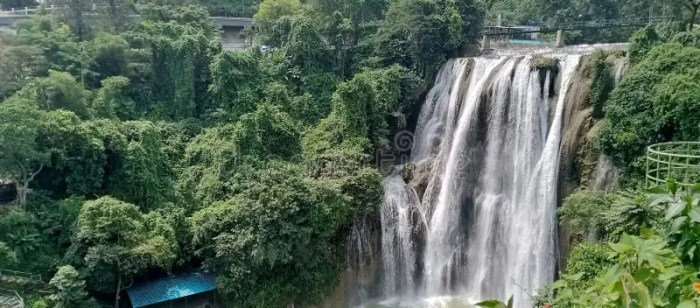 Air terjun nglirip